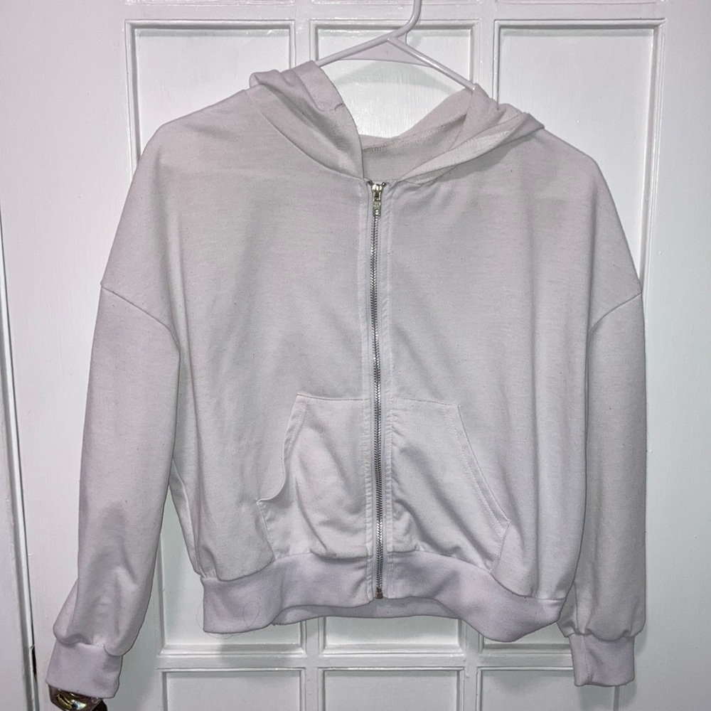 white slightly cropped zip up hoodie jacket